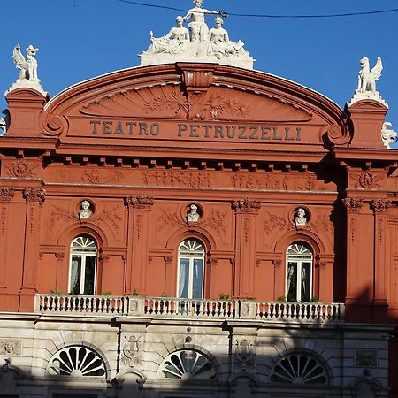 Al Teatro Rooms Bari Exterior photo